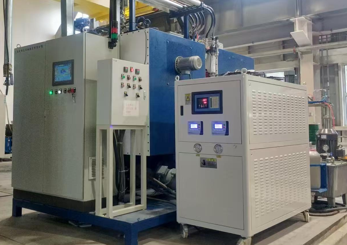 关于对环氧树脂高压 RTM 浇注机开发与应用相关事项的通报表扬